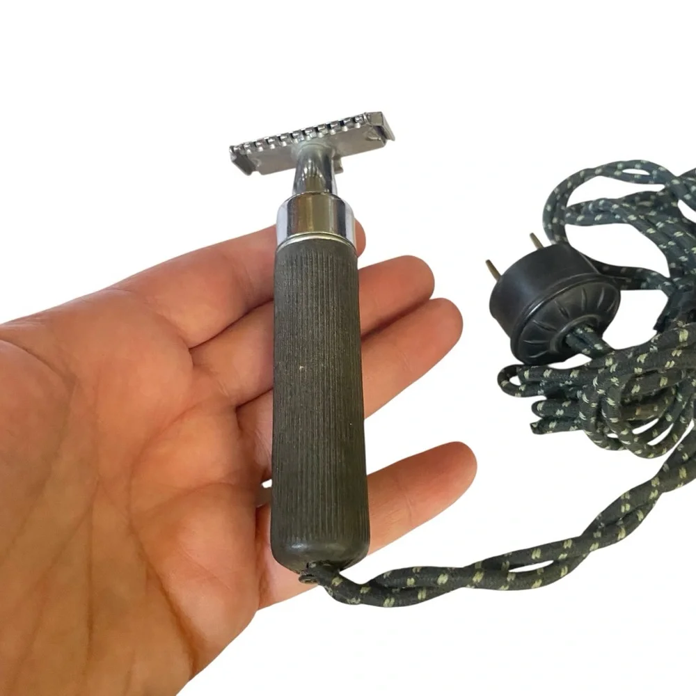 Vintage 1930s TARK Electric Safety Razor with Cord 30s World's Fair Rothschild